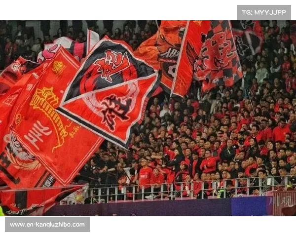 成都蓉城对阵深圳新鹏城战术分析 高位逼抢体系效果显著